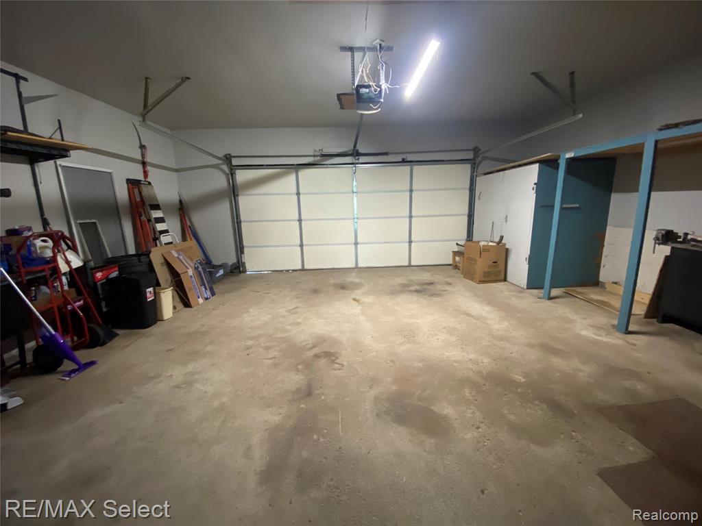 6169 Johnson Road Flushing, MI 48433 - Photo 20 of 28