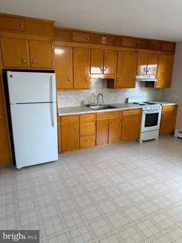 $1,195 | 304 Walnut Street, Unit B, Waynesboro, PA 17268