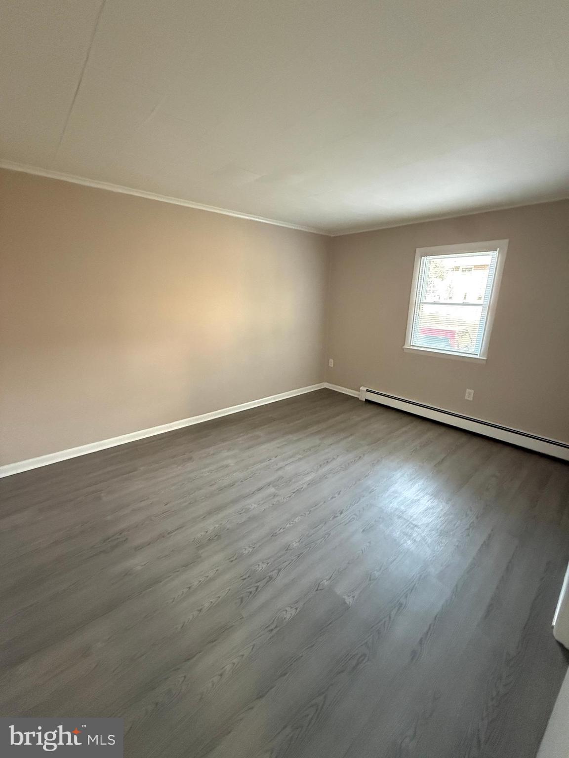 304 Walnut Street, Unit B Waynesboro, PA 17268 - Photo 7 of 14