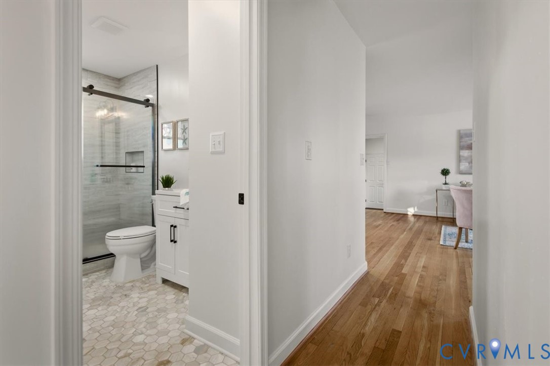 2720 Omega Road Henrico, VA 23228 - Photo 27 of 45 hallway