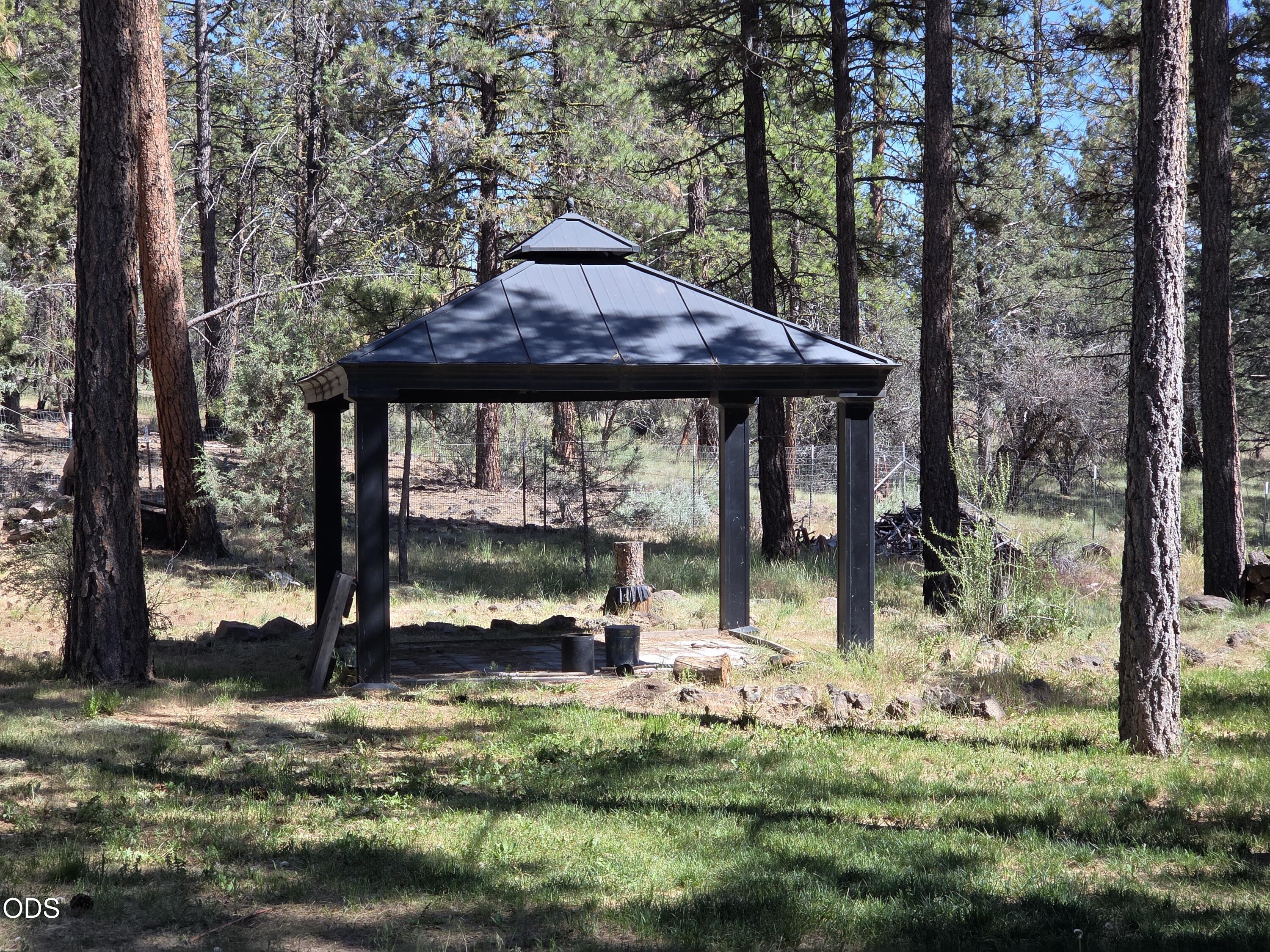 31710 Spaniel Lane Bonanza, OR 97623 - Photo 26 of 48