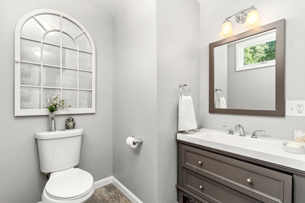 18 Waterman Road Auburn, MA 01501 - Photo 23 of 28 Gallery Image 23