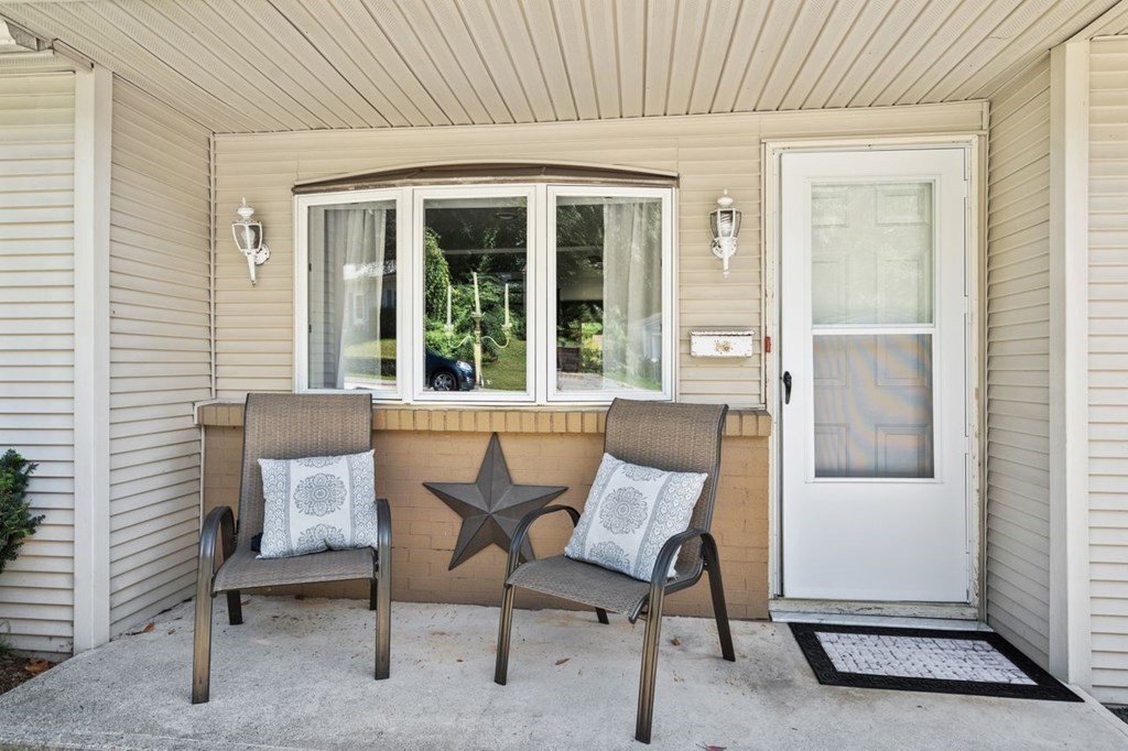 18 Waterman Road Auburn, MA 01501 - Photo 26 of 28 Gallery Image 26