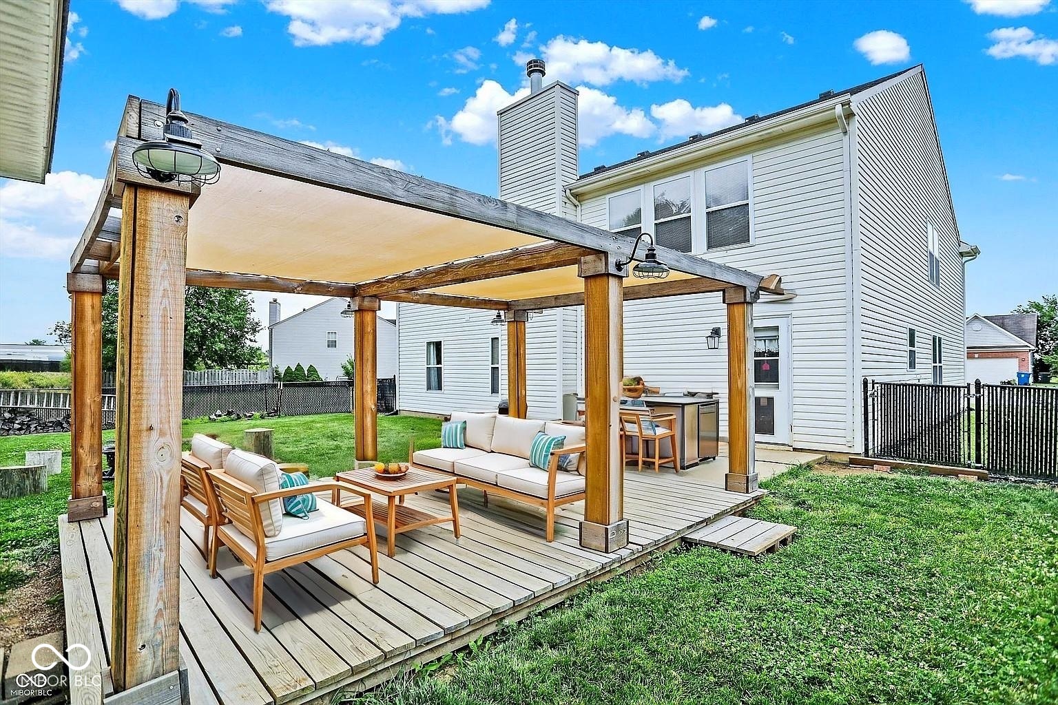 1560 Cold Spring Drive Brownsburg, IN 46112 - Photo 2 of 31