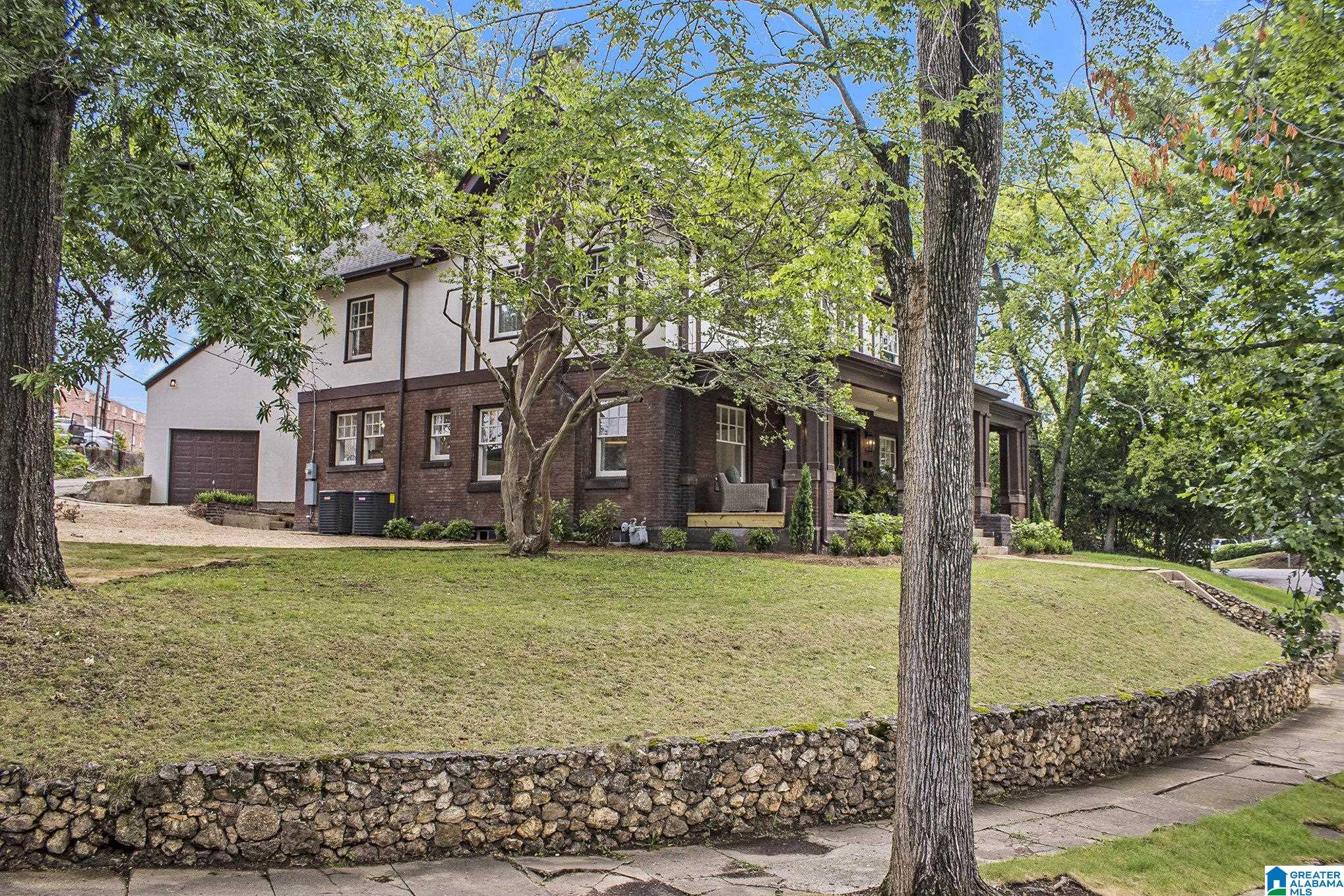 2984 Rhodes Circle South Birmingham, AL 35205 - Photo 7 of 39