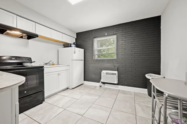 $690,000 | 1220 West Chimes Street, Baton Rouge, LA 70802