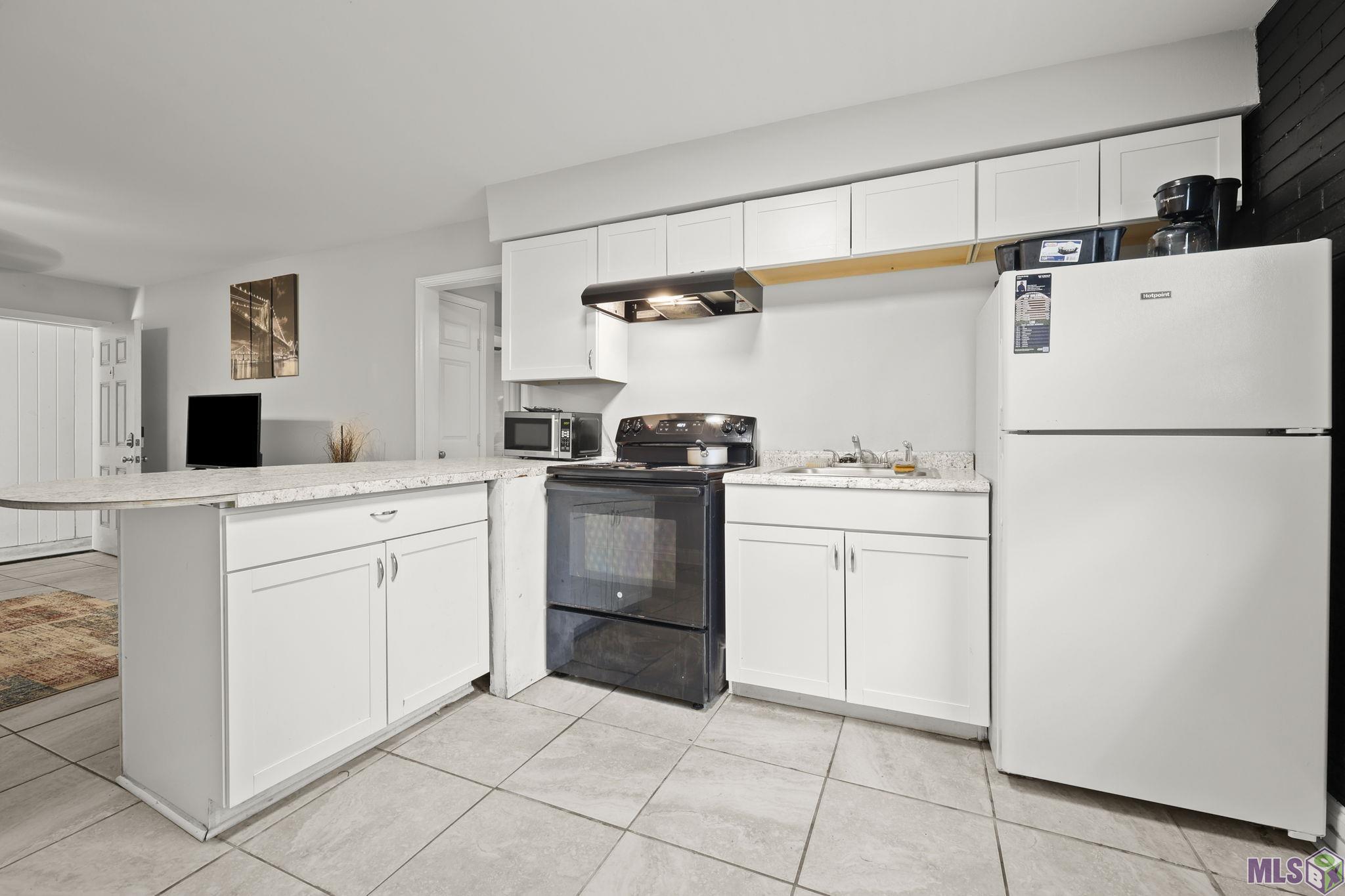 1220 West Chimes Street Baton Rouge, LA 70802 - Photo 3 of 17