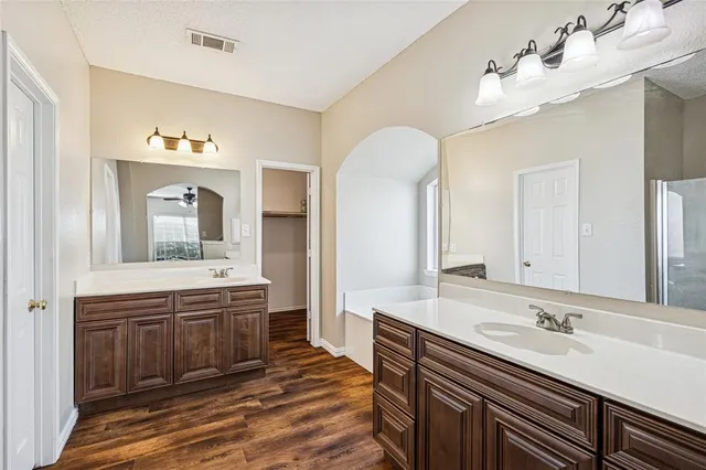 $380,000 | 1116 Grand Central Parkway, Saginaw, TX 76131