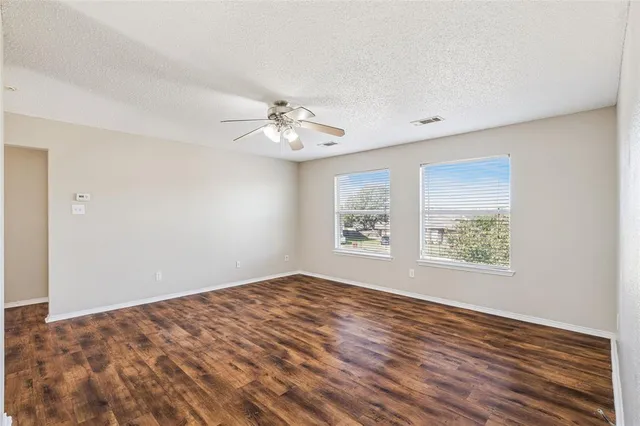 $380,000 | 1116 Grand Central Parkway, Saginaw, TX 76131