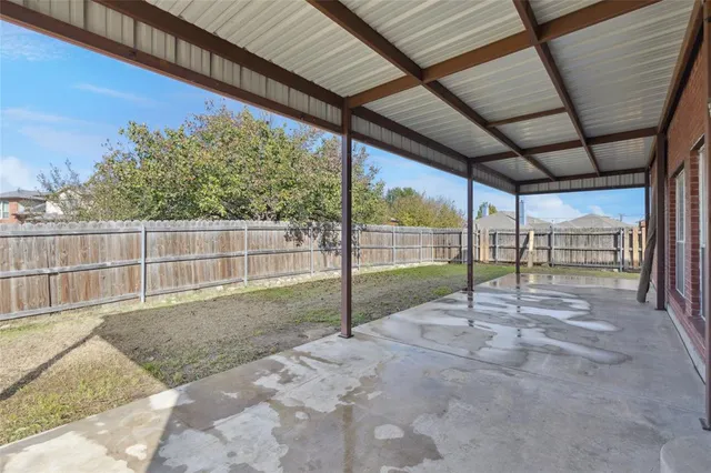 $380,000 | 1116 Grand Central Parkway, Saginaw, TX 76131