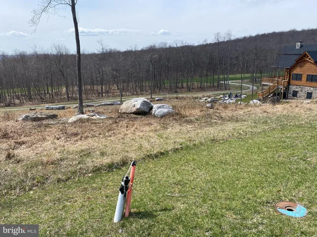 a view of a outdoor space