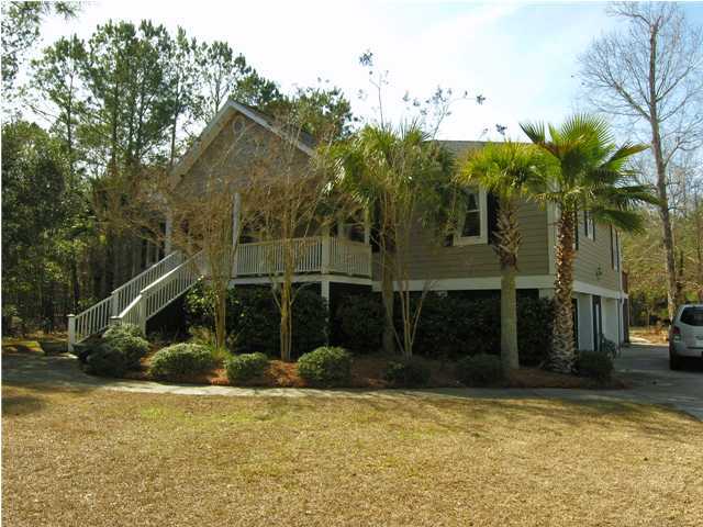 481 Commonwealth Road Mount Pleasant, SC 29466 - Photo 1 of 4 Primary Photo