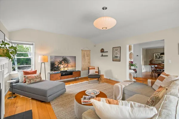 $1,495,000 | 5821 Amy Drive, Oakland, CA 94618