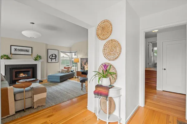 $1,495,000 | 5821 Amy Drive, Oakland, CA 94618