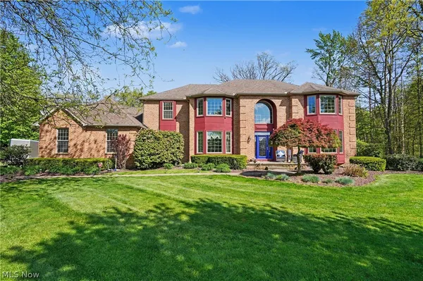 $950,000 | 170 Oak Tree Drive, Canfield, OH 44406