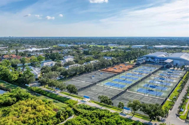 $1,150,000 | 5421 46th Court West, Bradenton, FL 34210