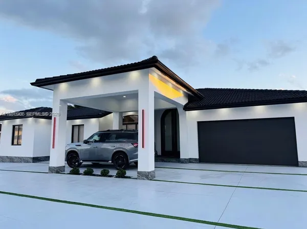 $1,685,000 | 13430 Southwest 192nd Street, Miami, FL 33177