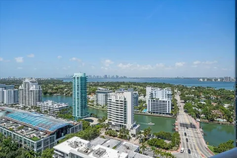 $1,290,000 | 6301 Collins Avenue, Unit 2705, Miami Beach, FL 33141