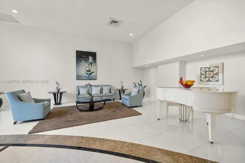 $1,290,000 | 6301 Collins Avenue, Unit 2705, Miami Beach, FL 33141