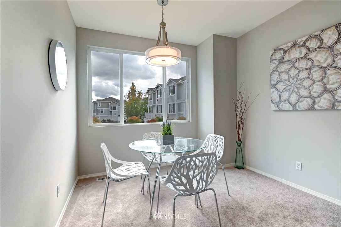 16396 118th Court Northeast, Unit 362 Bothell, WA 98011 - Photo 8 of 28 Gallery Image 8