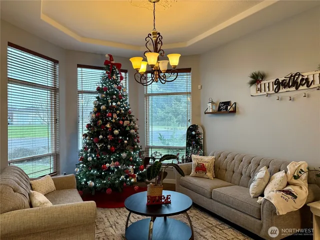 $950,000 | 5620 West Dradie Street, Pasco, WA 99301