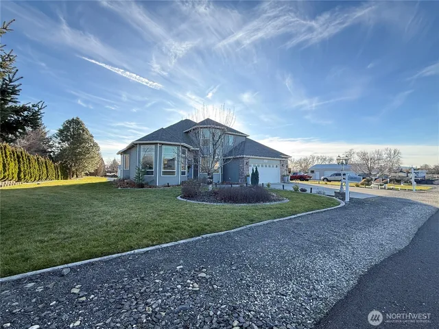 $950,000 | 5620 West Dradie Street, Pasco, WA 99301