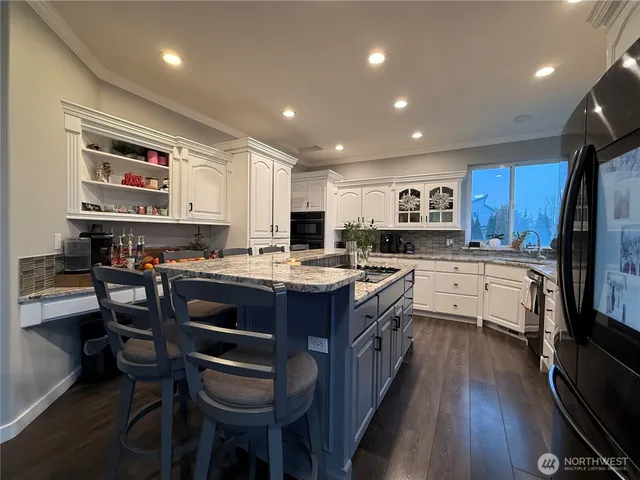 $950,000 | 5620 West Dradie Street, Pasco, WA 99301