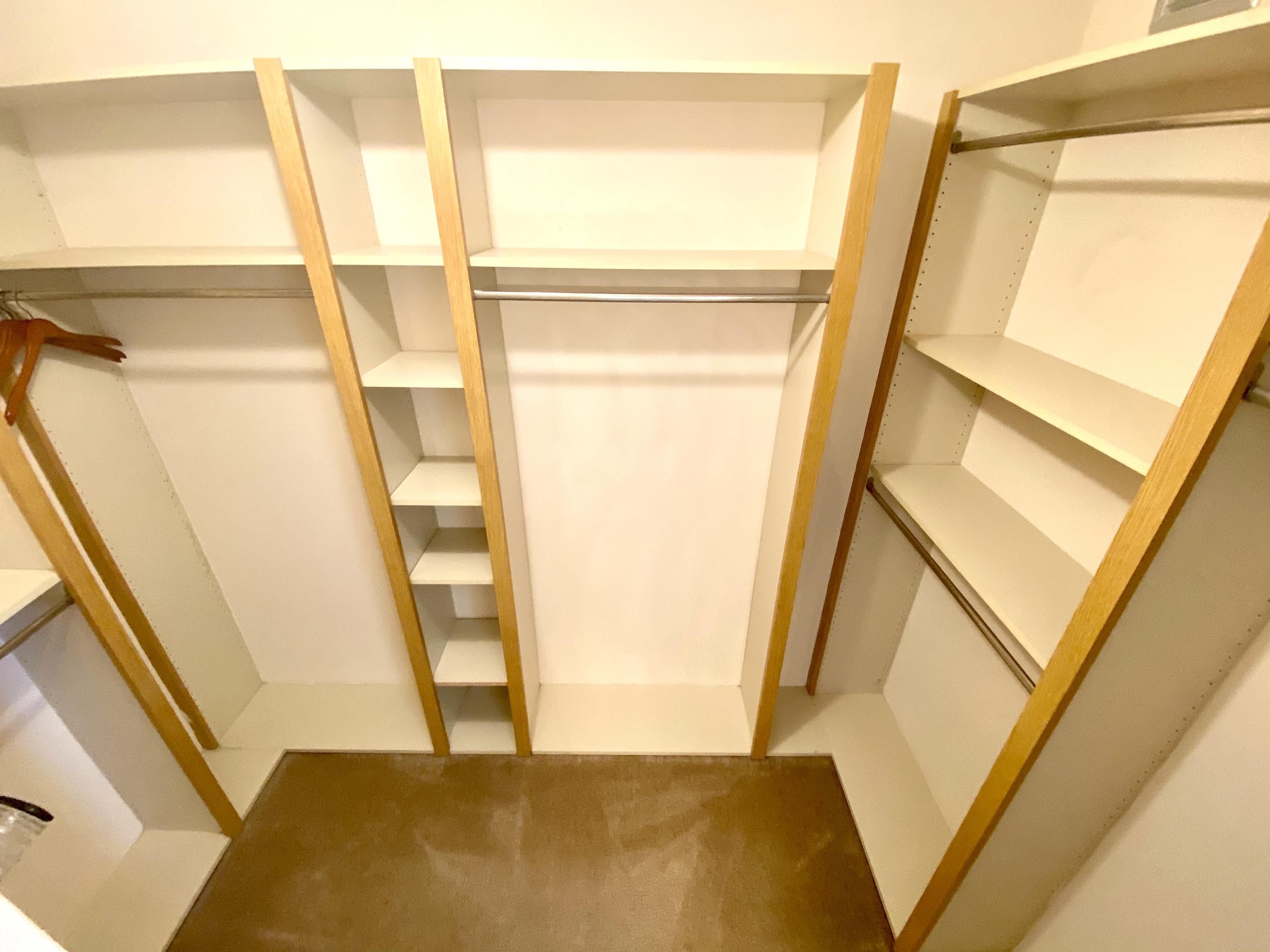 2301 Marina Isle Way, Unit 503 Jupiter, FL 33477 - Photo 22 of 45 a view of an entryway