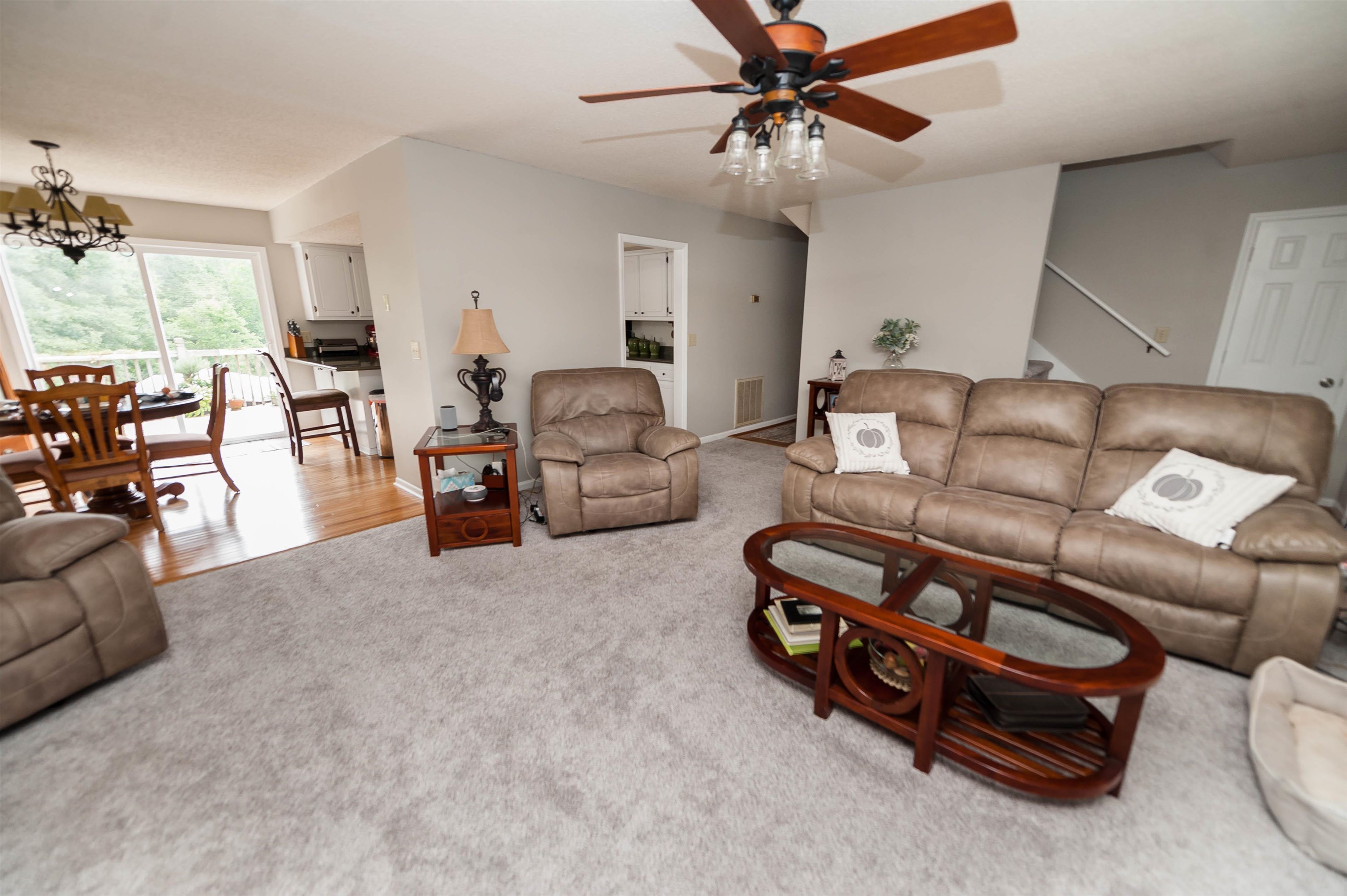 605 Robinson Road Greer, SC 29651 - Photo 8 of 36