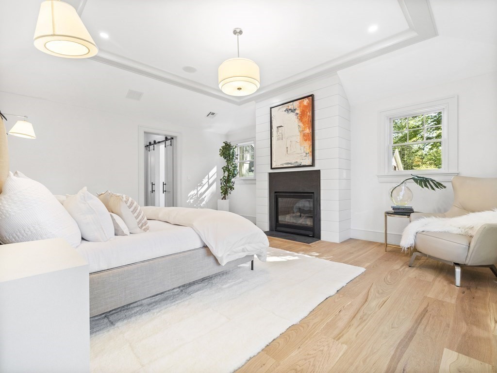 146 Lowell Road Wellesley, MA 02481 - Photo 16 of 33