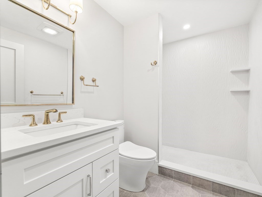 146 Lowell Road Wellesley, MA 02481 - Photo 30 of 33