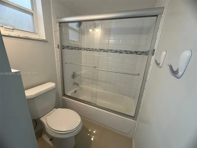 $2,380 | 8810 Fontainebleau Boulevard, Unit 217, Miami, FL 33172