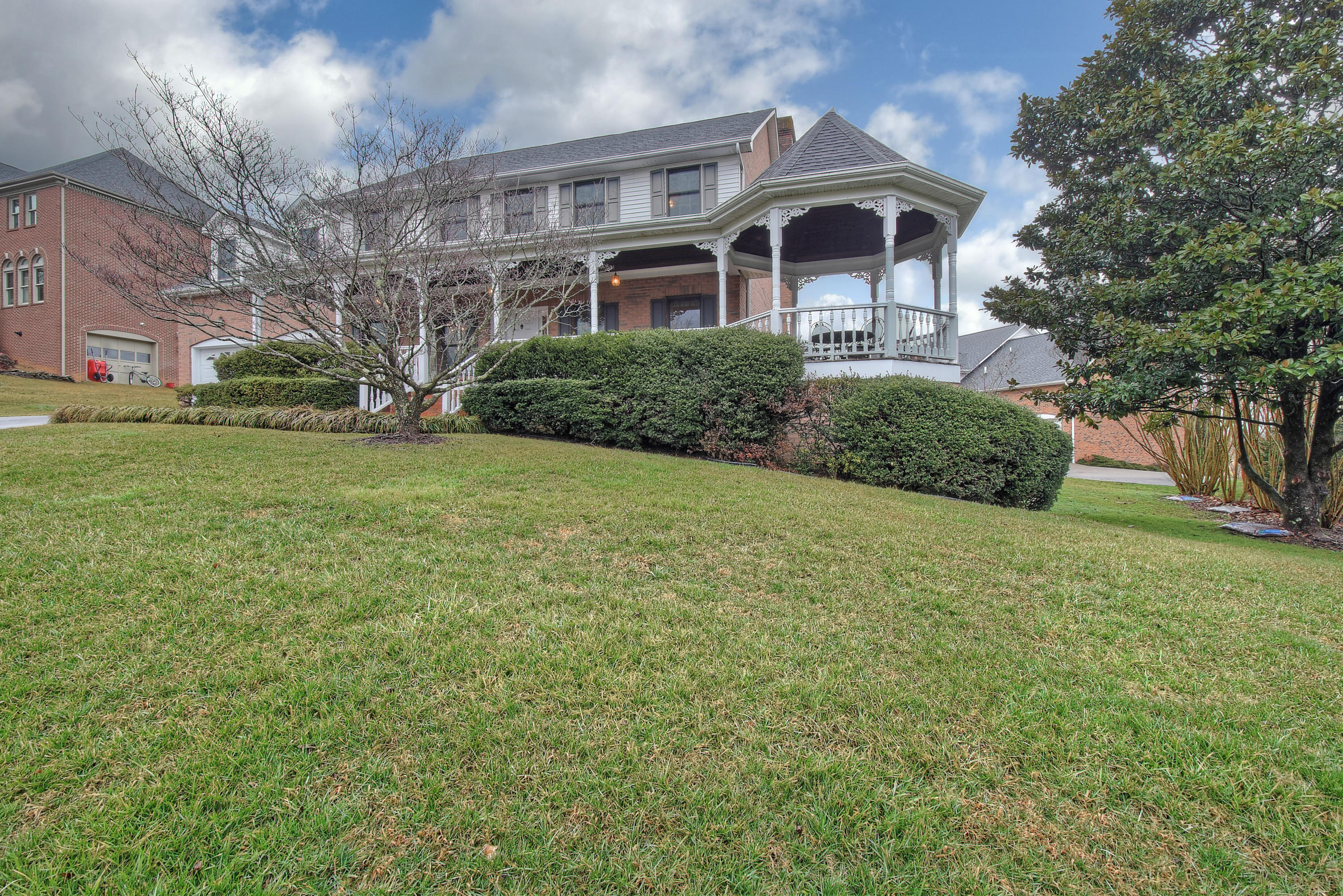 3402 Redstone Road Johnson City, TN 37604 - Photo 3 of 52 3