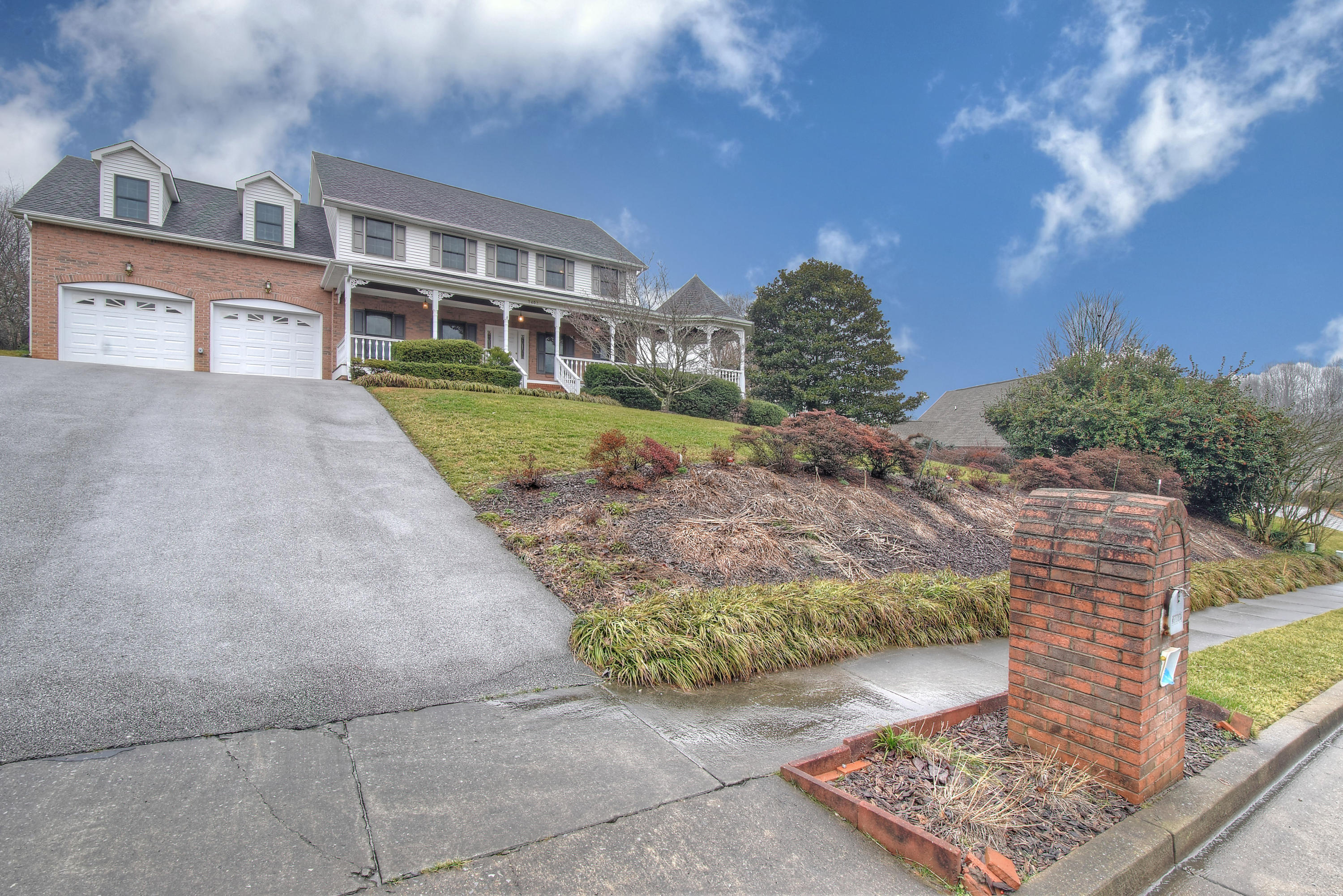 3402 Redstone Road Johnson City, TN 37604 - Photo 4 of 52 4