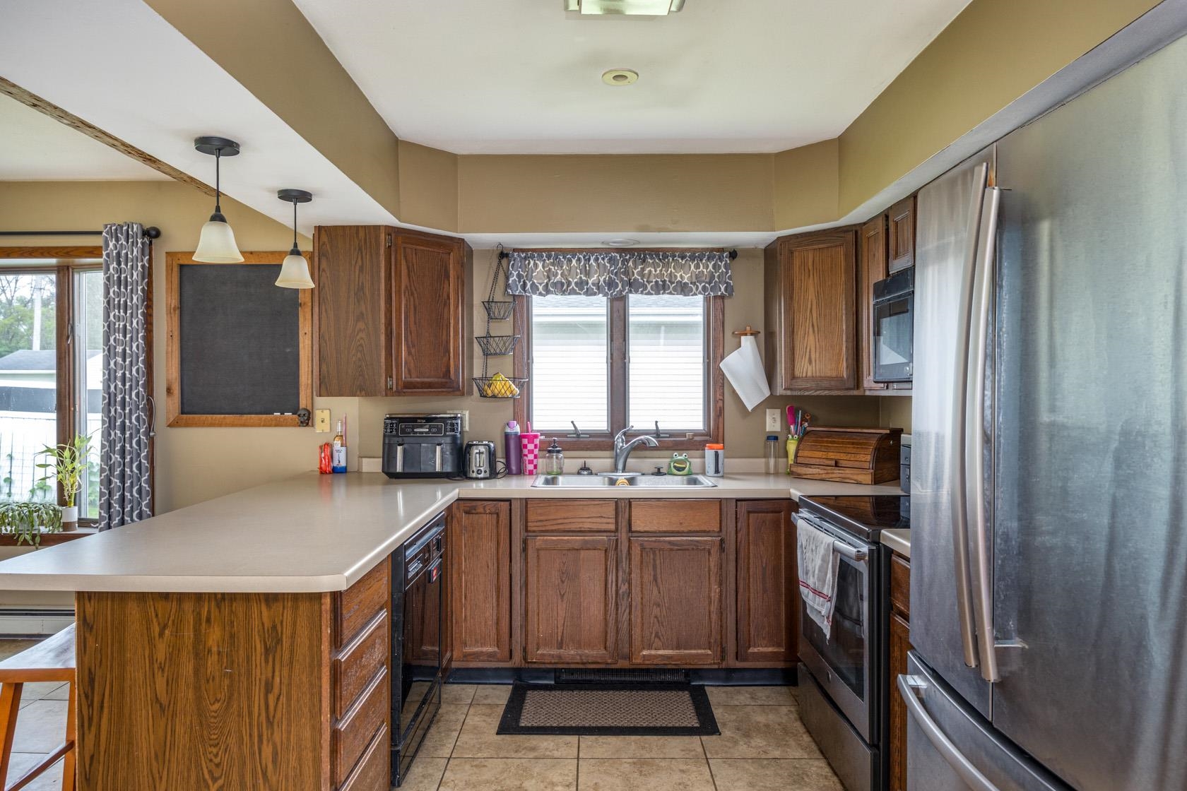 1508 North Leona Street Appleton, WI 54911 - Photo 3 of 31