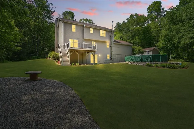 $500,000 | 315 Woodland Way, Russell, MA 01071