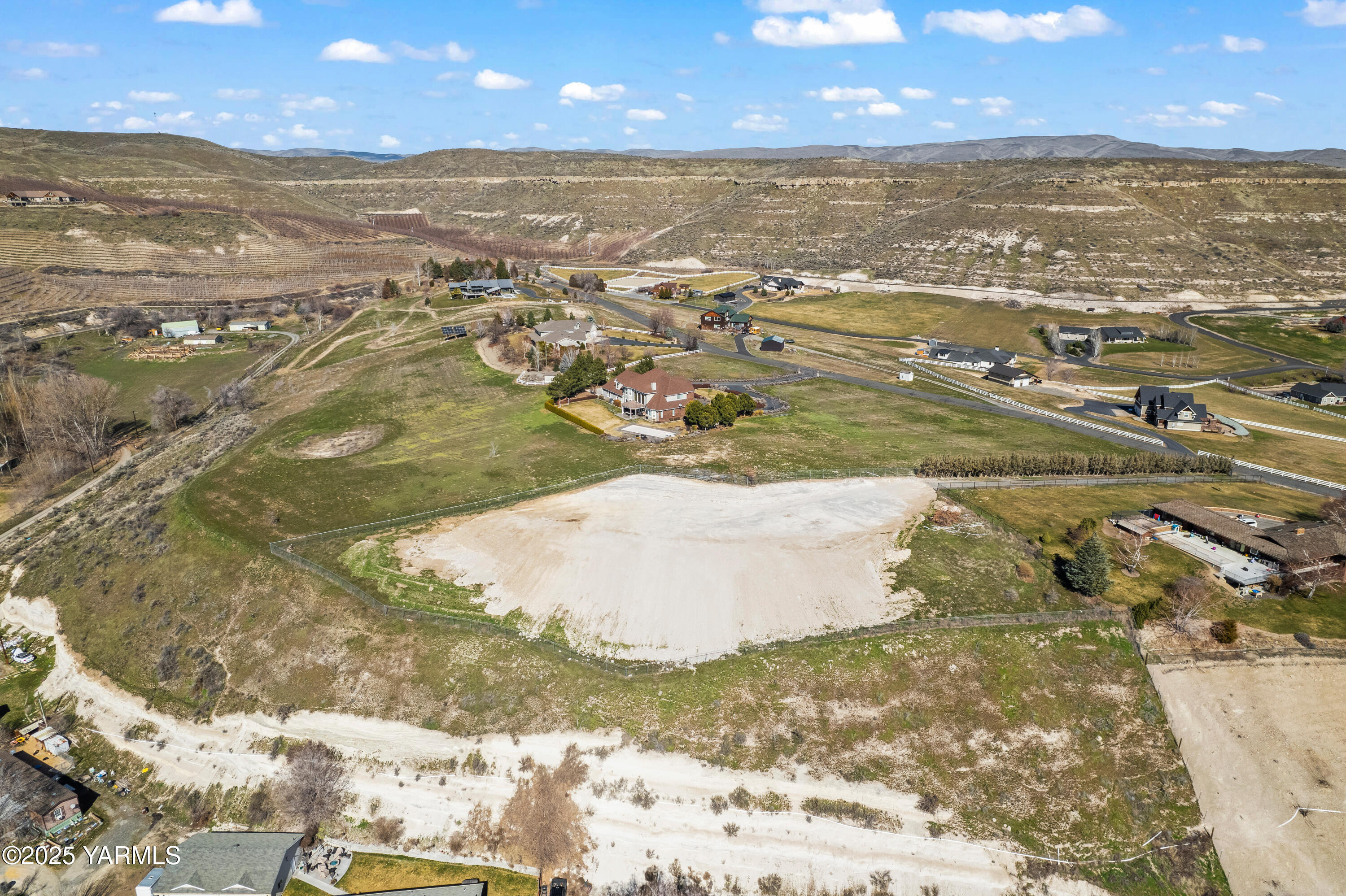 Nka Selah Ridge Drive, Unit 1 Selah, WA 98942 - Photo 4 of 8 a view of ocean view