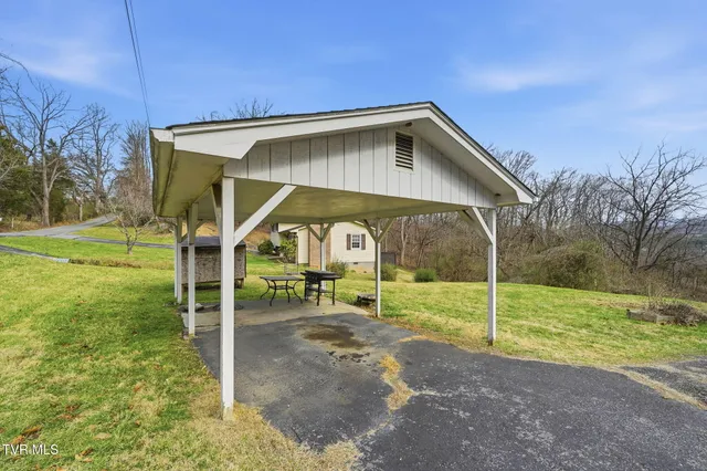 $275,000 | 110 Taylortown Road, Johnson City, TN 37601