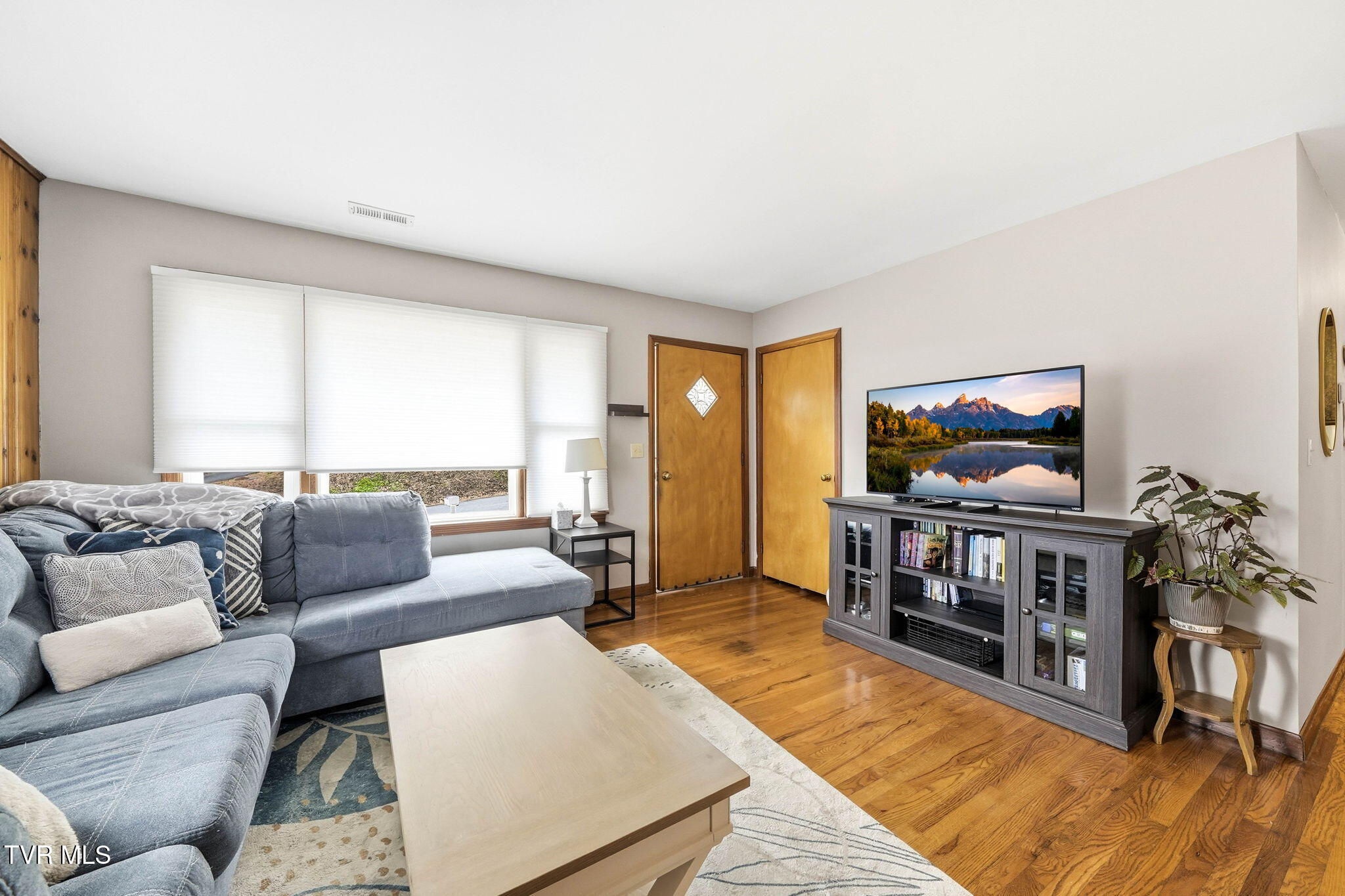 110 Taylortown Road Johnson City, TN 37601 - Photo 4 of 25 20-web-or-mls-110 Taylortown Rd-4