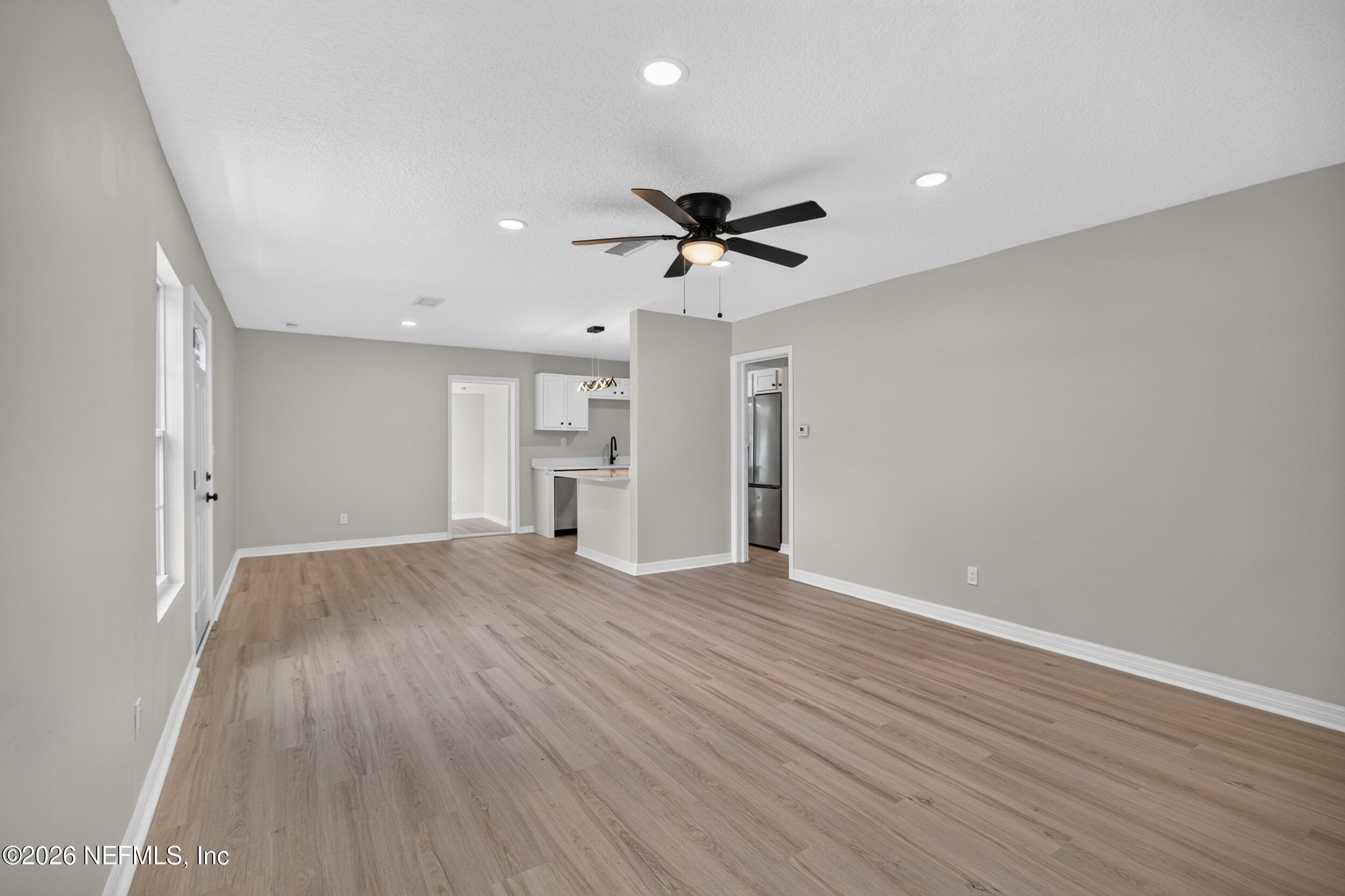 3751 Pizarro Road Jacksonville, FL 32217 - Photo 6 of 46 Dining _ Living 3