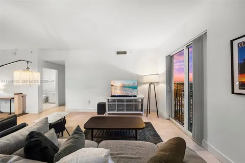$865,000 | 10 Aragon Avenue, Unit 1417, Coral Gables, FL 33134