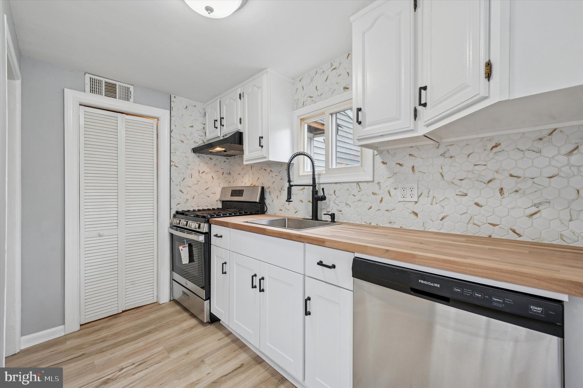732 Thorndale Road Aldan, PA 19018 - Photo 8 of 15 Gallery Image 8