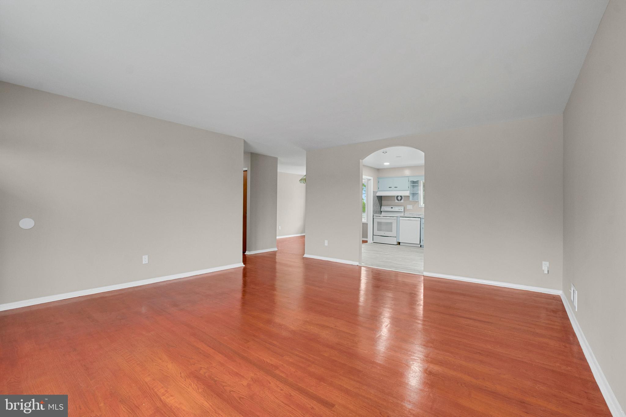 3215 Southgreen Road Windsor Mill, MD 21244 - Photo 5 of 34