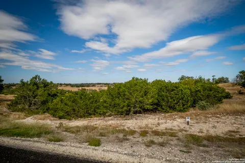 $199,000 | 30 Buckskin Path, Fredericksburg, TX 78624