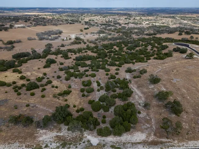 $199,000 | 30 Buckskin Path, Fredericksburg, TX 78624