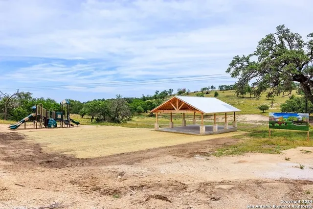 $199,000 | 30 Buckskin Path, Fredericksburg, TX 78624