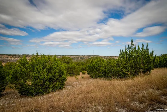 $199,000 | 30 Buckskin Path, Fredericksburg, TX 78624