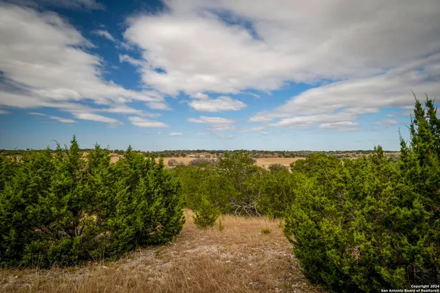 $199,000 | 30 Buckskin Path, Fredericksburg, TX 78624