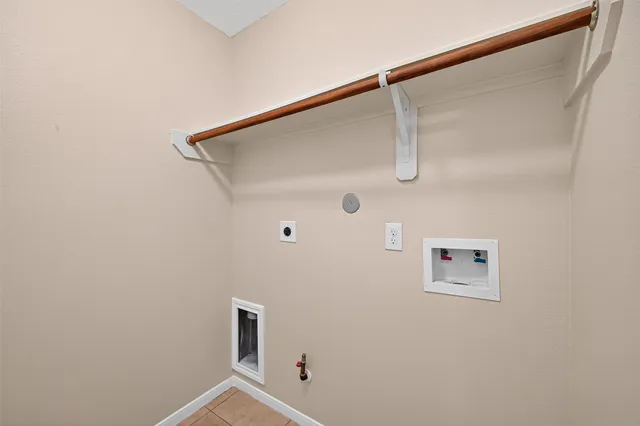 $1,800 | 3343 Apple Dale Drive, Houston, TX 77084