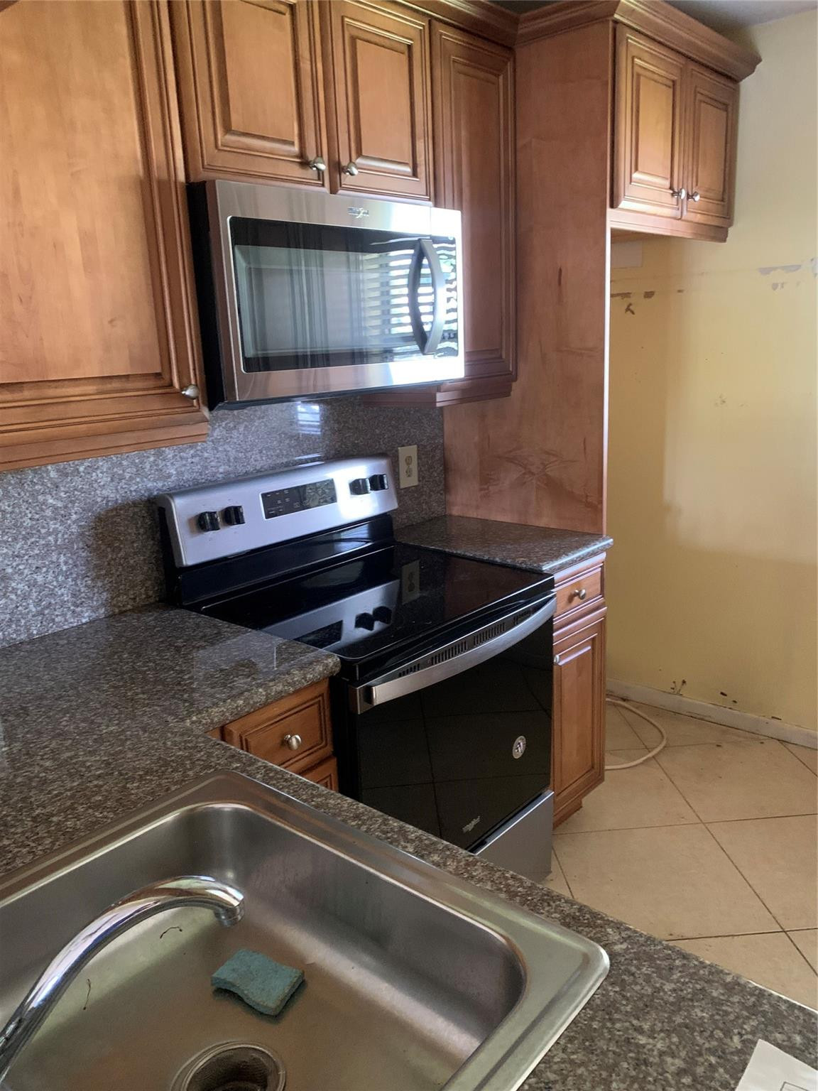 6820 Palmetto Circle South, Unit 103 Boca Raton, FL 33433 - Photo 5 of 22 Photo 5